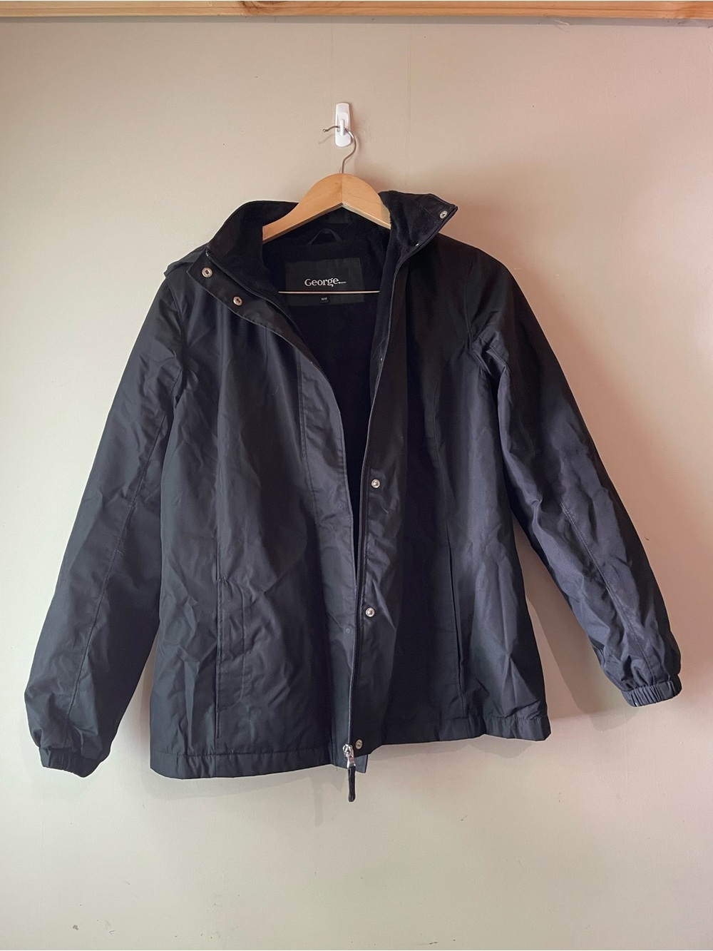 🐱 George | Spring/Fall Black Coat